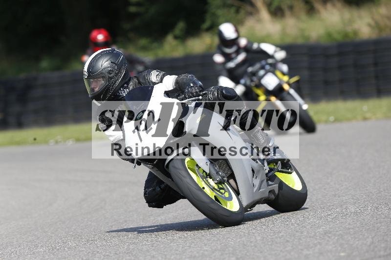 /45 10.08.2025 Plüss Moto Sport ADR/Freies Fahren/722